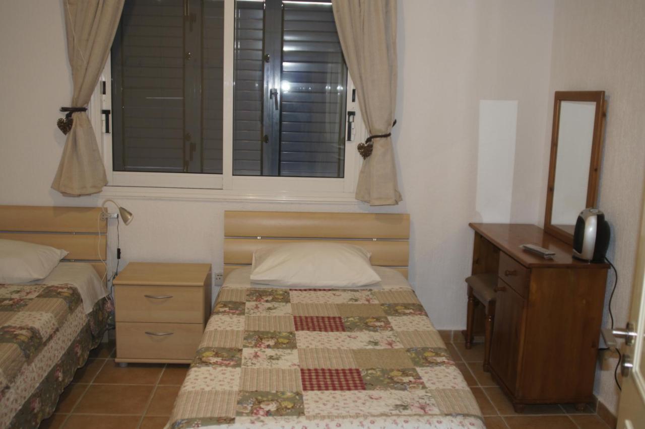 Family Paradise- Luxury Combined With Home Comfort Paphos Exteriér fotografie