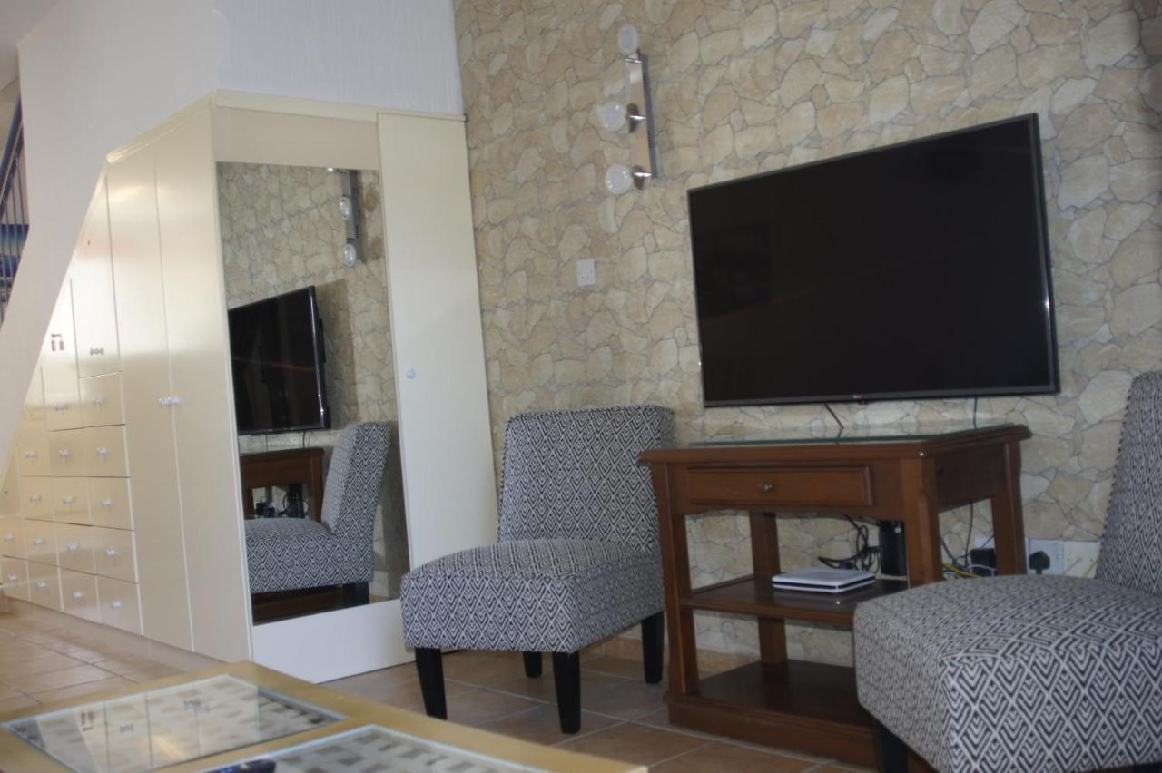 Family Paradise- Luxury Combined With Home Comfort Paphos Exteriér fotografie
